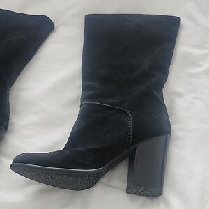 Stuart Weitzman Elegant Black Suede Heeled Boots